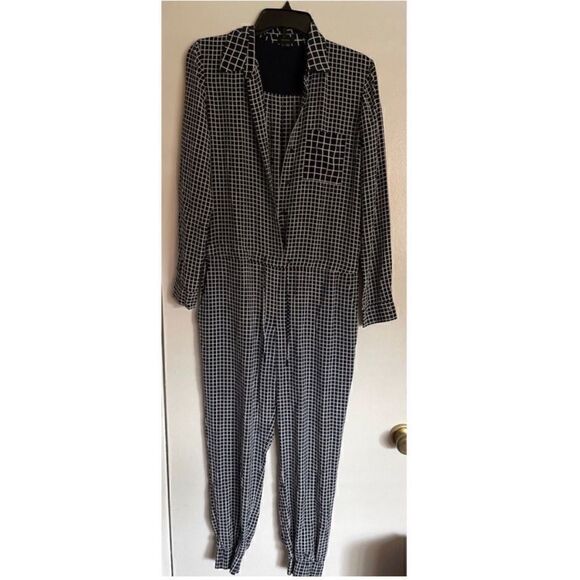 THEORY DARANDA SILK
JUMPSUIT Navy/White size 6 NWOT - Picture 8 of 10